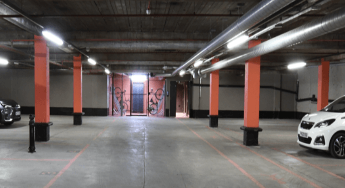 Surface Allocated Bay – Deansgate